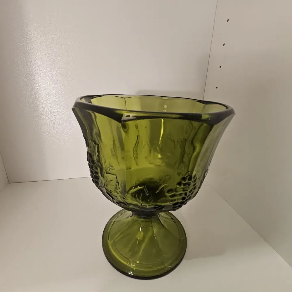 Vintage Indiana Glass Harvest Grape Compote – Avocado Green Pedestal Candy Dish